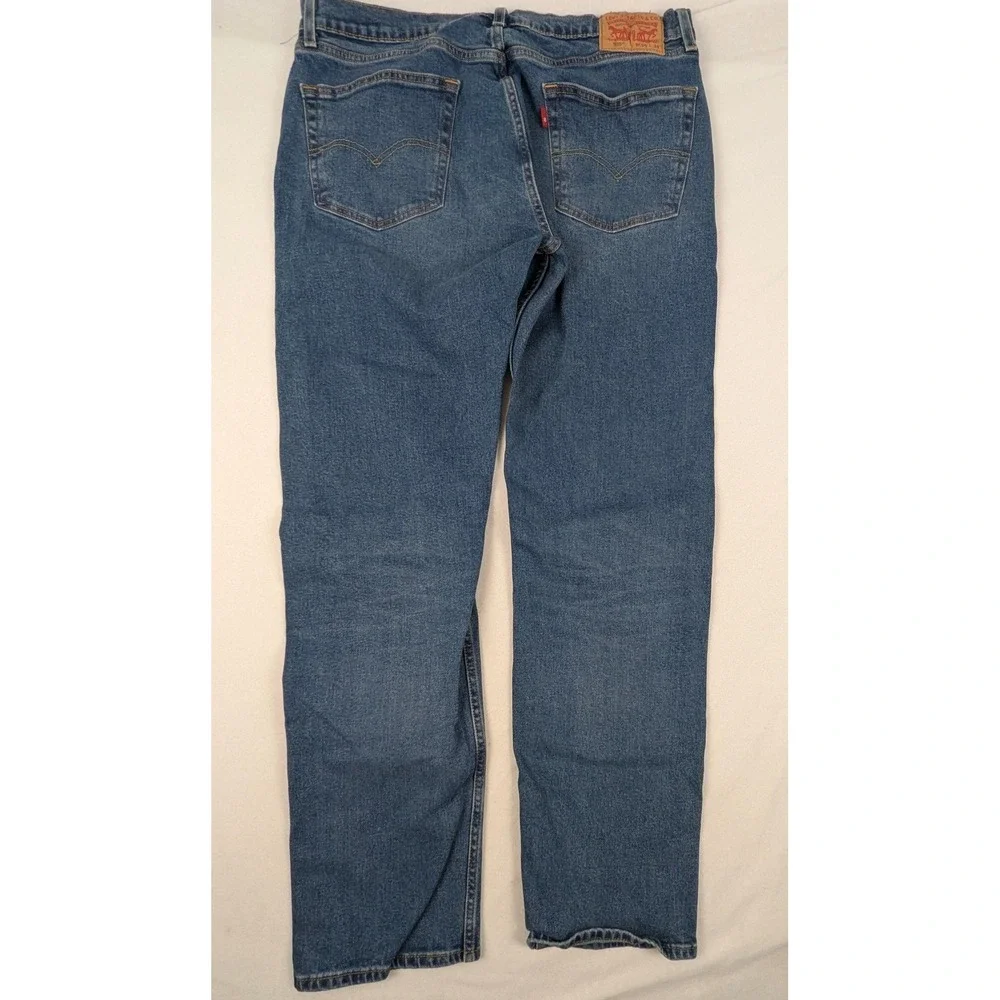 Levis 505 Regular Fit Straight Leg Jeans Mens 36x34 Medium Wash Blue 00505-1824